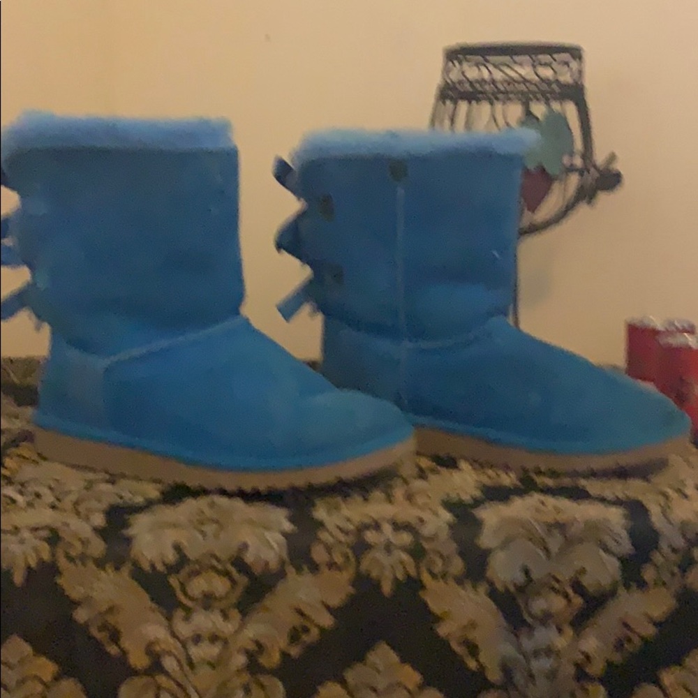 Ugg